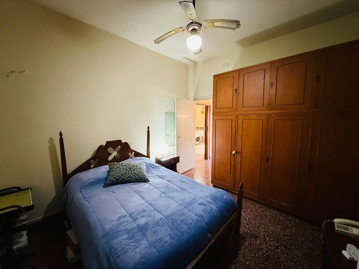Casa 4 ambientes en venta, apta credito, Ituzaingo 2