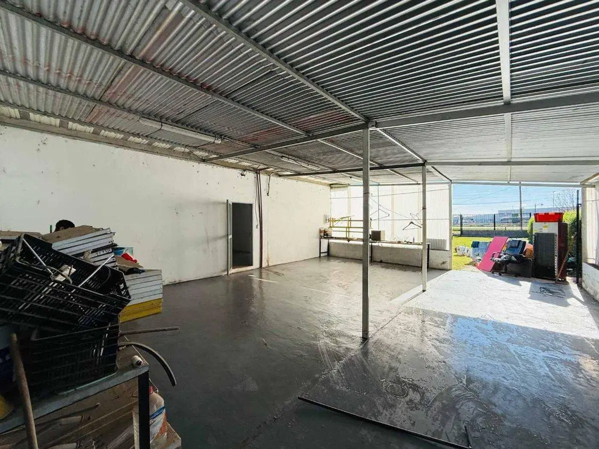 Galpon mas vivienda en venta, General Rodriguez 8