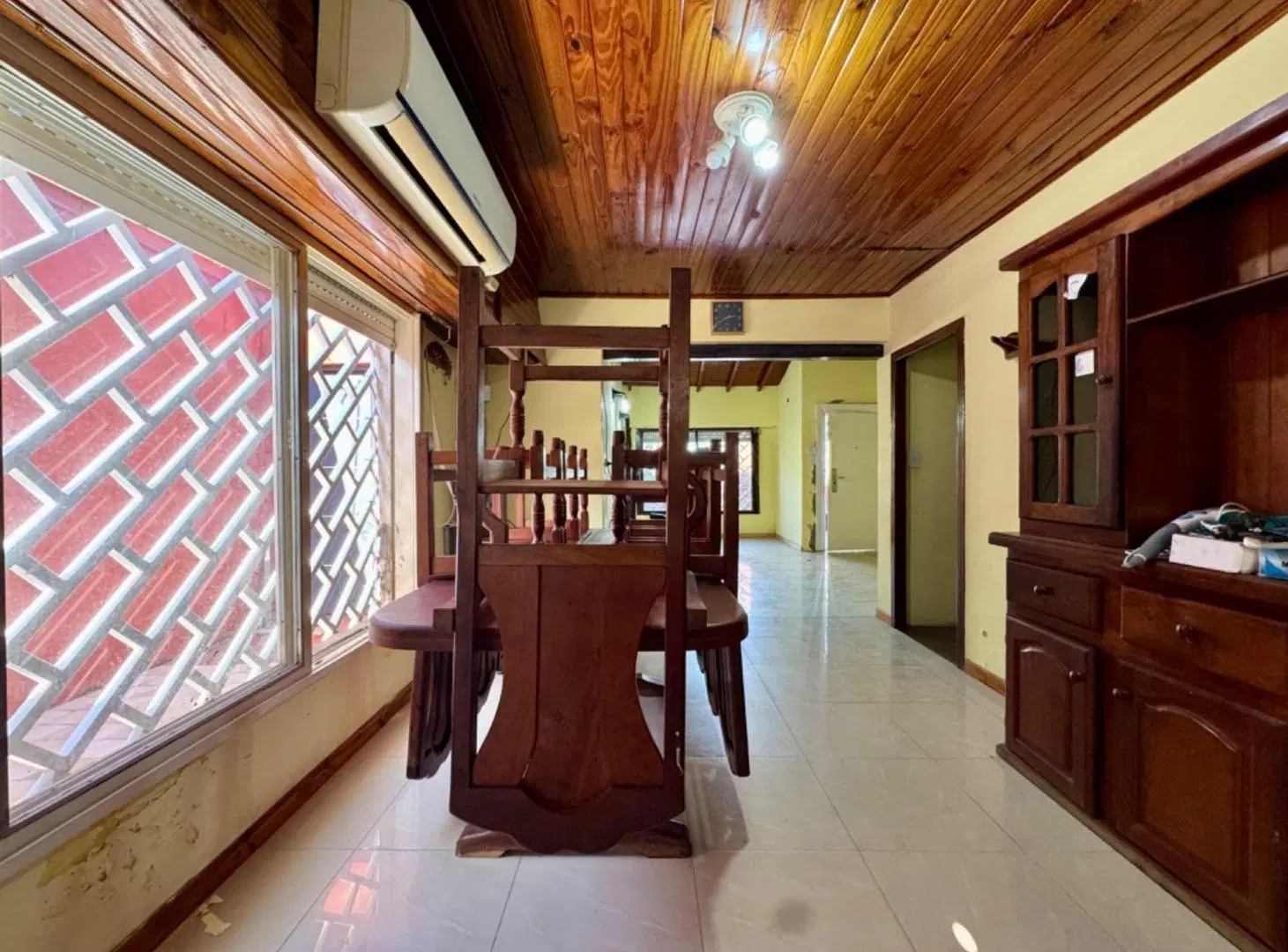 VENTA CASA 3 AMB  GALERIA PATIO FRANCISCO ALVAREZ 8