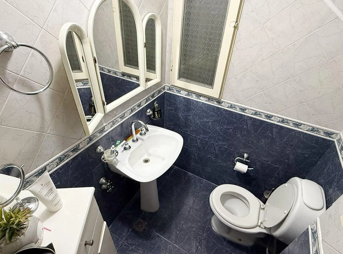 VENTA CASA 4 AMBIENTES HURLINGHAM PILETA 5
