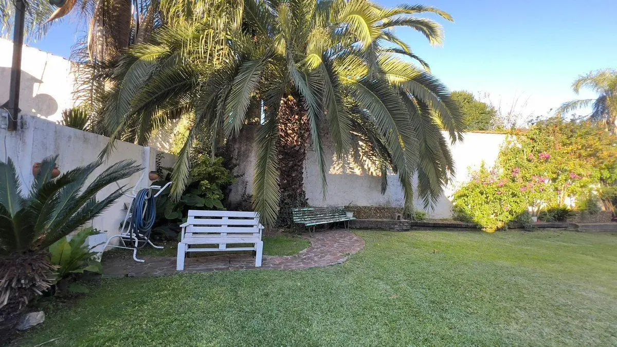 VENTA CHALET 4 AMB.  ITUZAINGO APTO CREDITO 3
