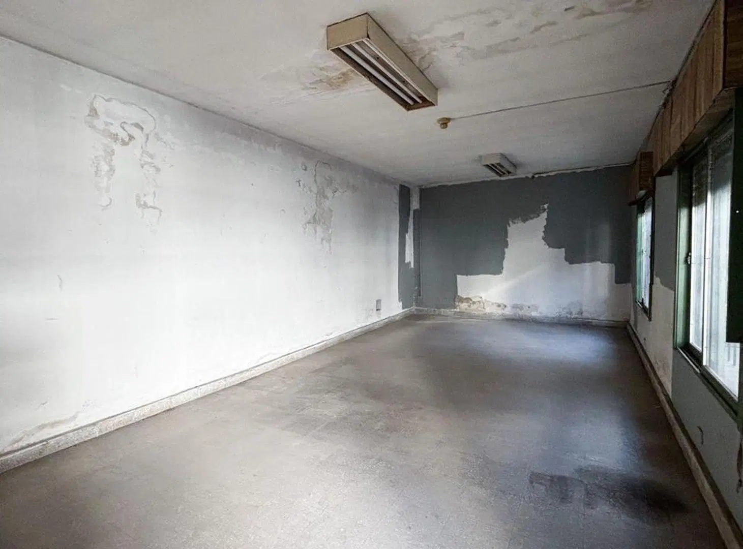 VENTA GALPON CON LOCAL Y OFICINAS - MERLO 2