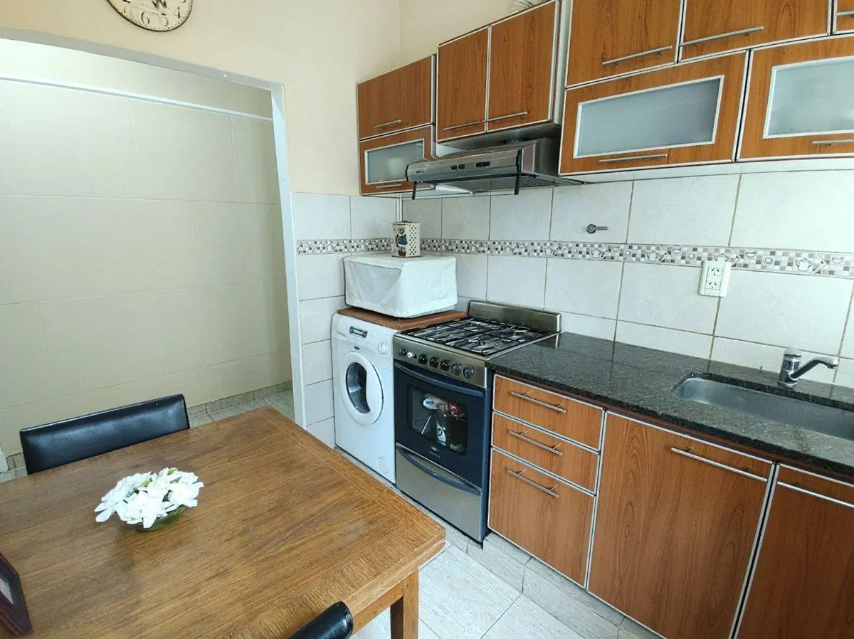 VENTA PH 2 AMBIENTES LOCAL/QUINCHO PADUA 4