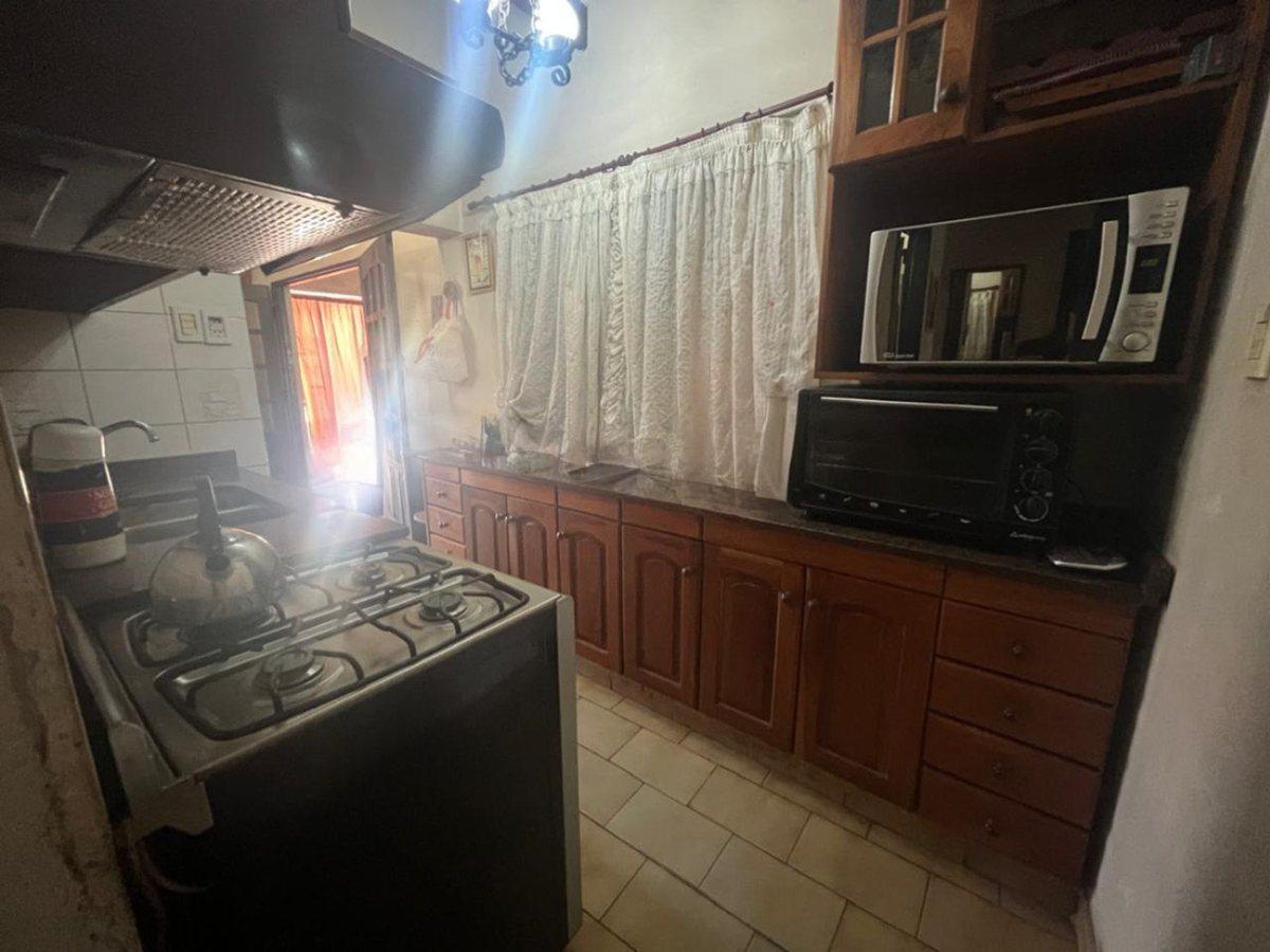 Foto de VENTA CASA 4 AMB- ITUZAINGO NORTE-, imagen 5