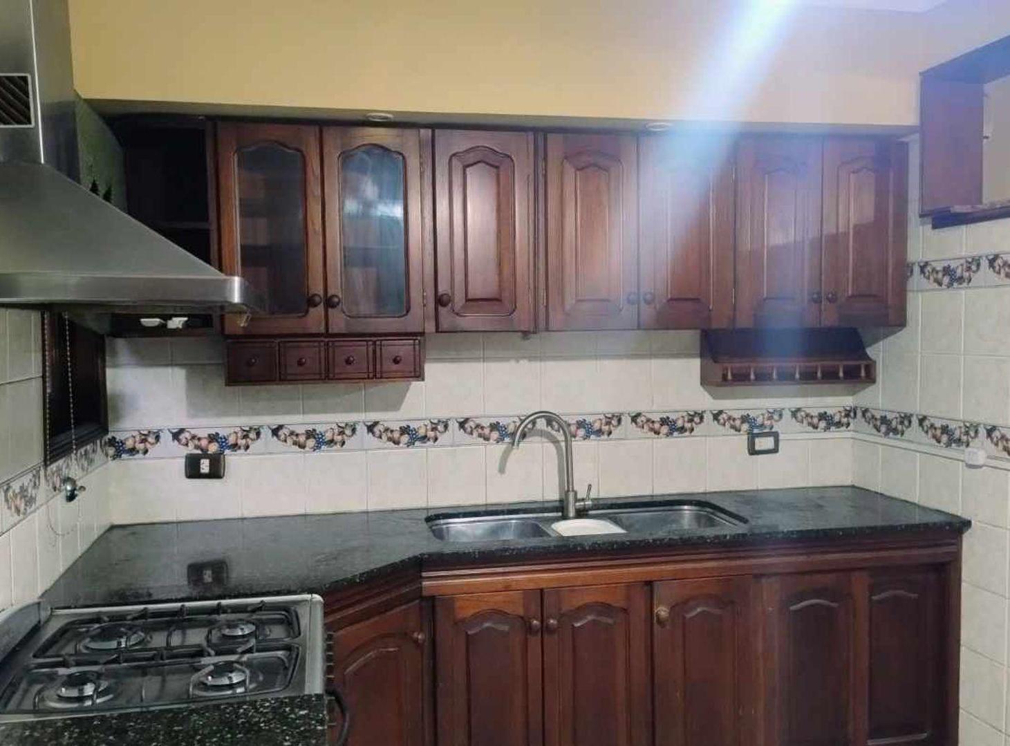Foto de VENTA CASA 5 AMB. C/PILETA, QUINCHO | APTO CRÉDITO, imagen 5