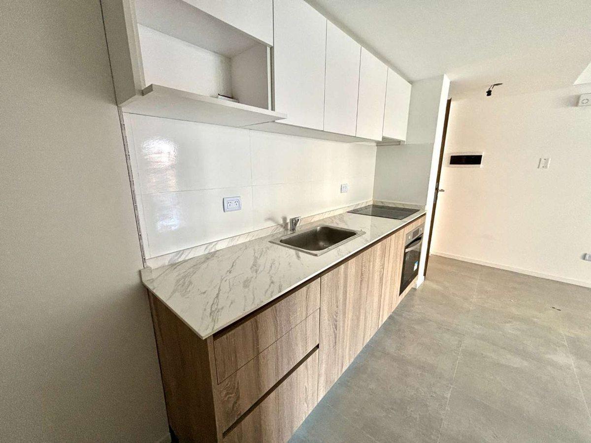 Foto de Venta Depto 3 Amb con Terraza Privada - Ituzaingo, imagen 5