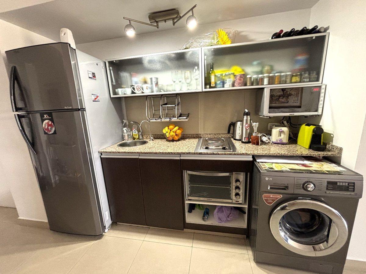 Foto de Venta 2 ambientes al frente con balcón Devoto, imagen 5