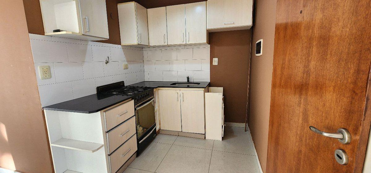 Foto de VENTA DEPTO 2 AMB COCHERA Y 2 PATIOS RAMOS MEJIA, imagen 3