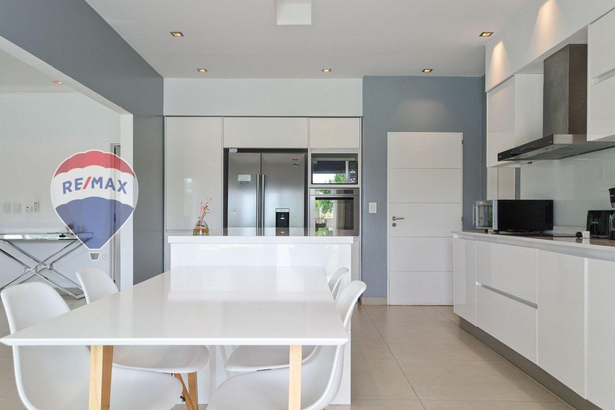 Foto de CASA VENTA 5 AMB A LA LAGUNA TERRALAGOS , CANNING, imagen 5