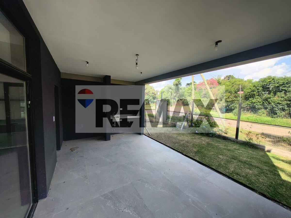 Foto de VENTA 4 AMB CASA DUPLEX BARRIO ALTOS DEL MONTE, imagen 3