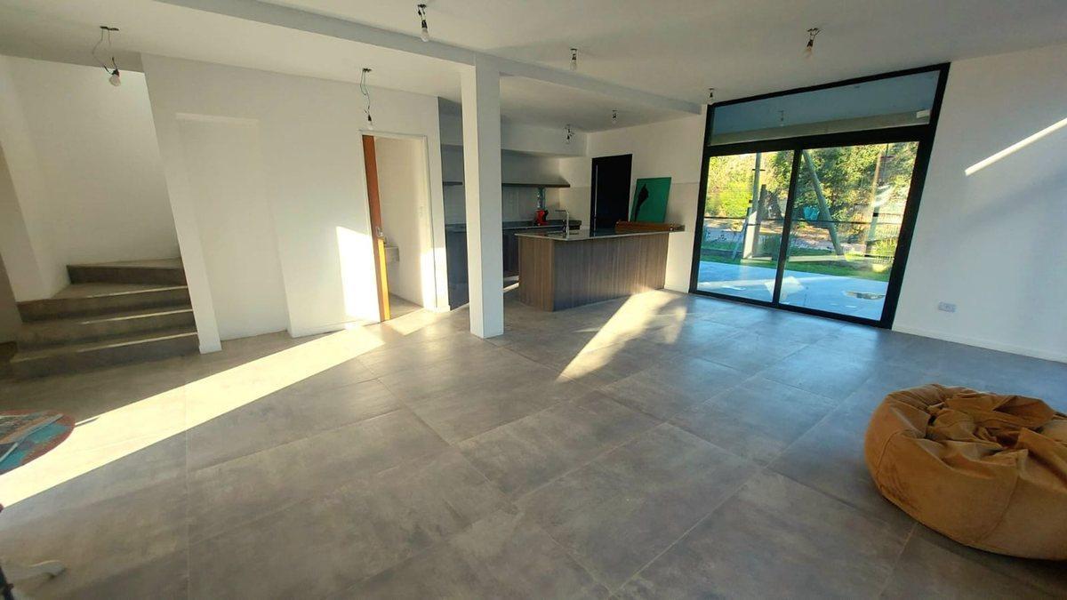Foto de VENTA CASA FIANCIACION 4 AMB OPORTUNIDAD, imagen 1