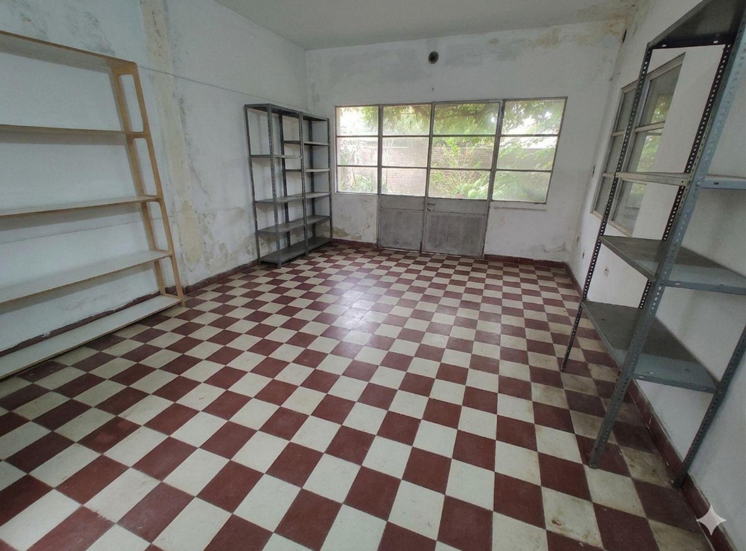 Foto de VENTA Casa 4 Amb c/Jardín OPORTUNIDAD - HURLINGHAM, imagen 5