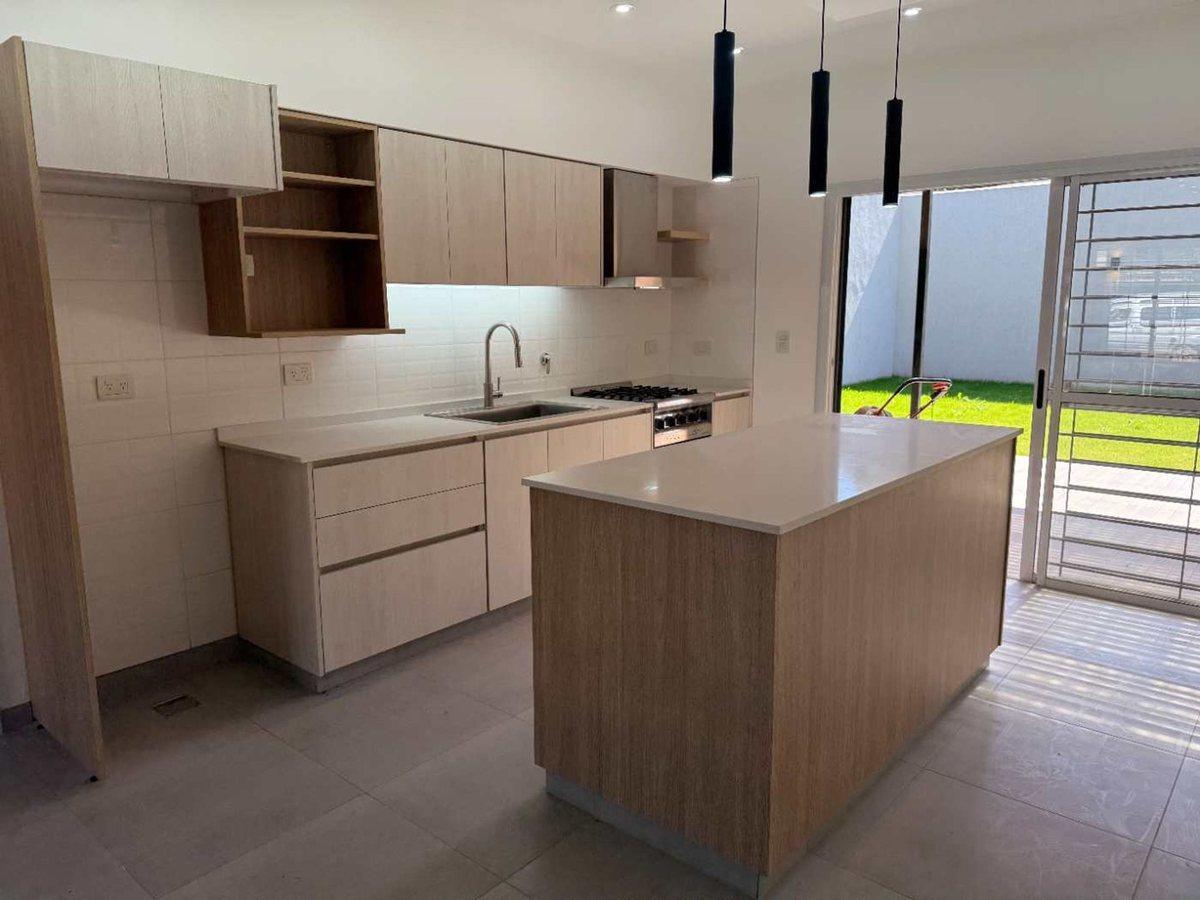 Foto de VENTA CASA 3 AMBIENTES A ESTRENAR EN ITUZAINGÓ SUR, imagen 4