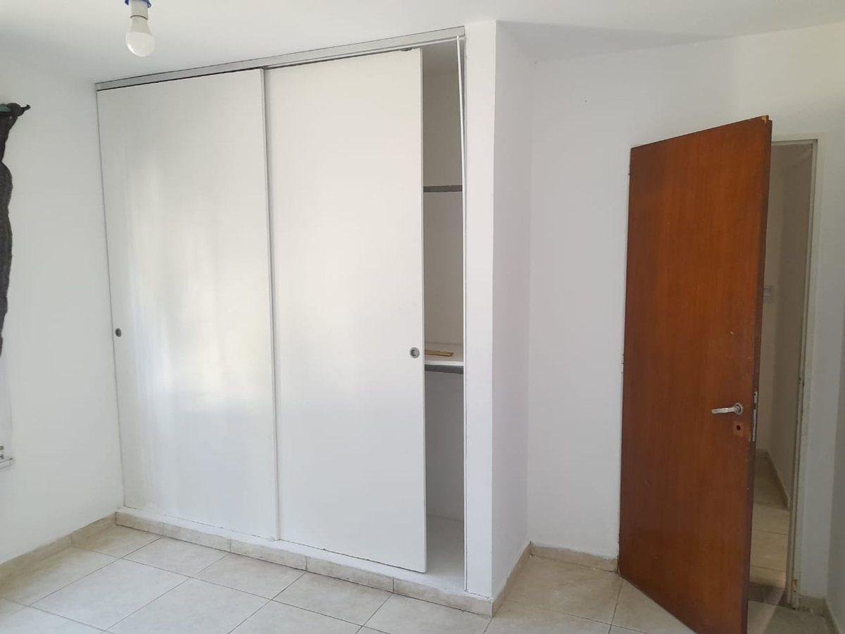 Foto de VENTA PH 3 AMBIENTES EN CASTELAR OFRECE FINANCIAR, imagen 1