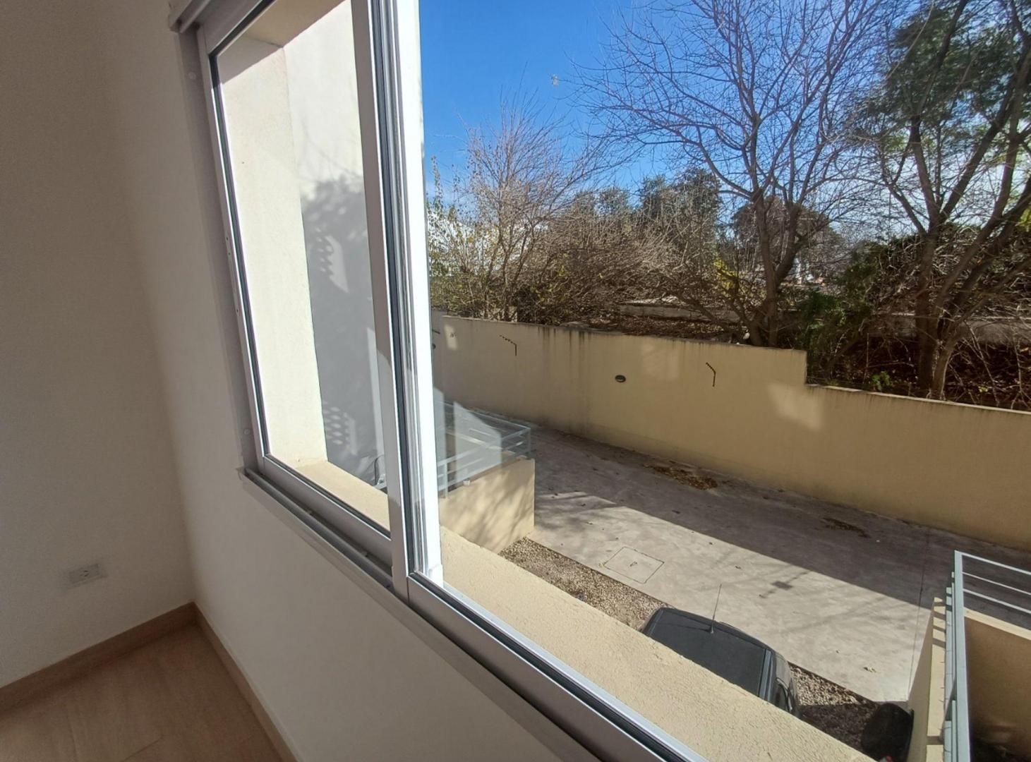 Foto de VENTA DEPARTAMENTO 2 AMB. BALCON MORENO CENTRO, imagen 4