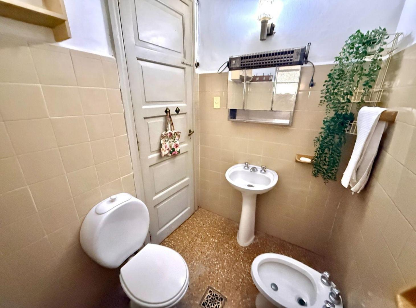 Foto de PH TIPO CASA PLANTA BAJA 3AMB HAEDO APTO CREDITO, imagen 3