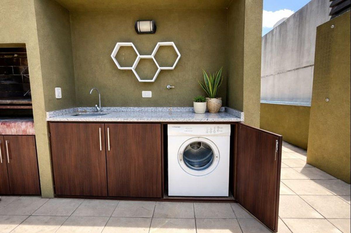 Foto de VENTA DPTO 4 AMB CASTELAR NORTE COCHERA Y TERRAZA, imagen 3