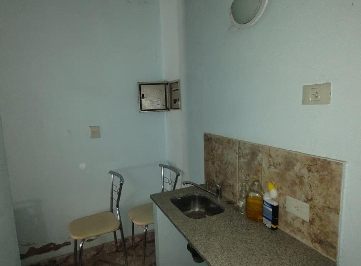 Foto de ALQUILER DE 2 LOCALES COMERCIALES, PASO DEL REY, imagen 5