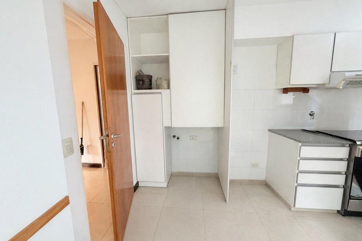 Foto de VENTA DEPTO 3 AMB. - DOBLE BALCÓN - RAMOS MEJÍA, imagen 2
