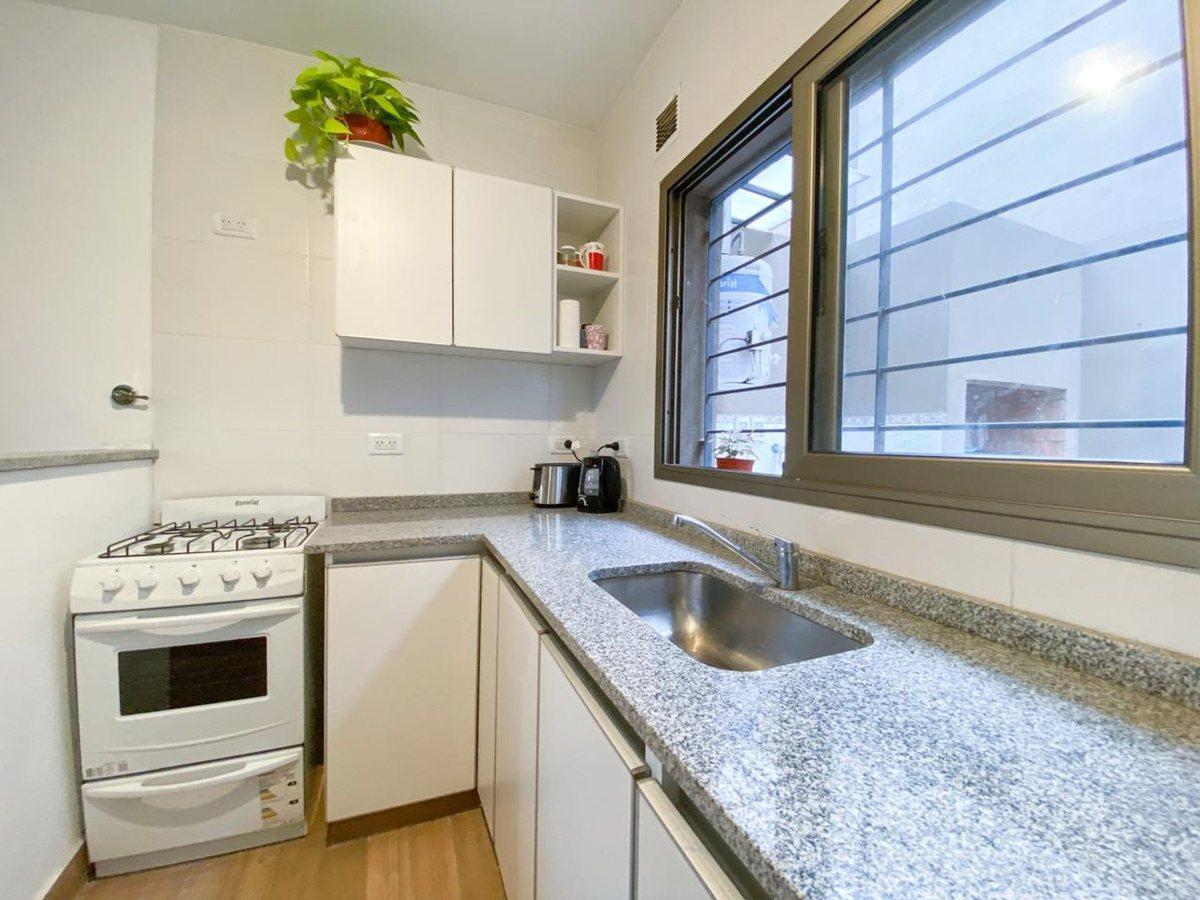 Foto de VENTA DUPLEX 3 AMB C/PARQUE Y COCHERA ITUZAINGO, imagen 2
