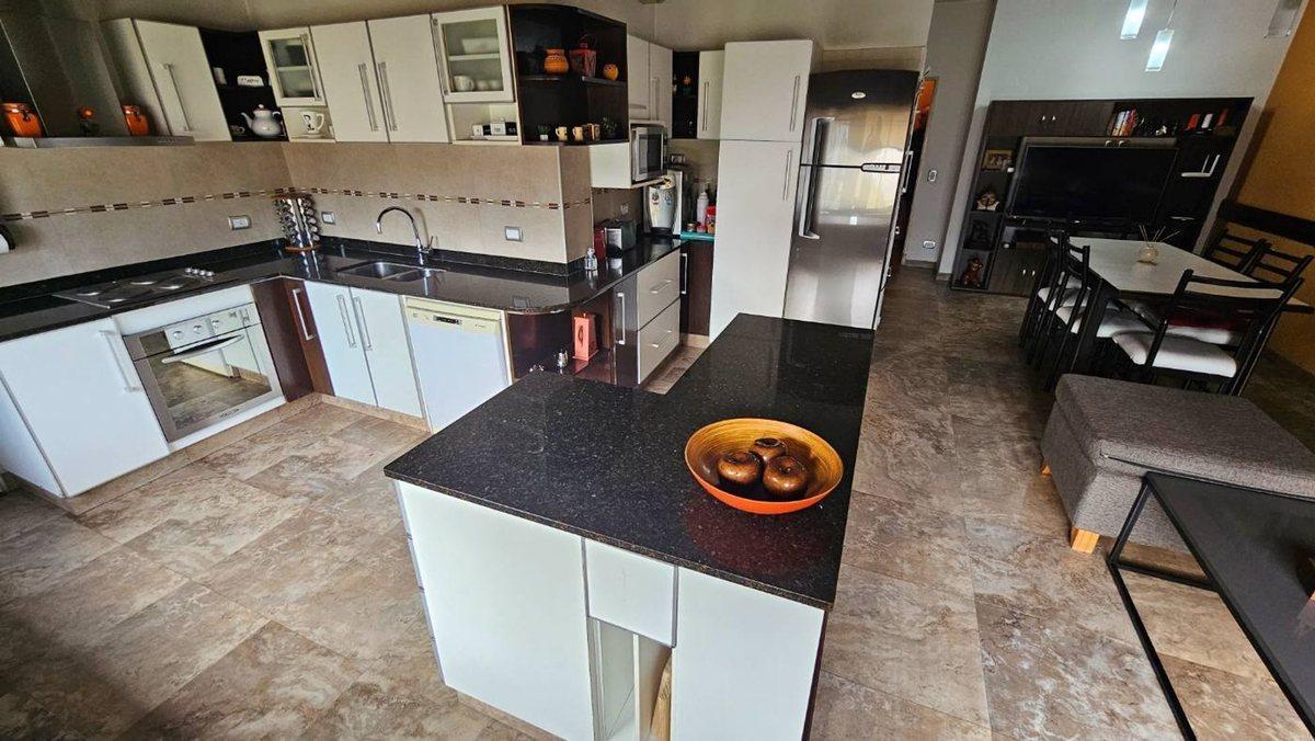 Foto de VENTA CASA 5 AMBIENTES 430 M2 CASTELAR NORTE, imagen 5