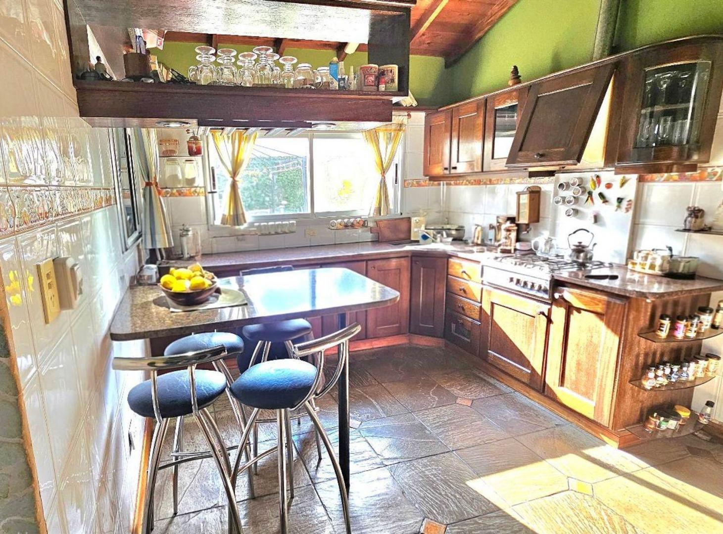 Foto de VENTA CASA 4 AMB + ESCRIT PILETA UDAONDO ITUZAINGO, imagen 4