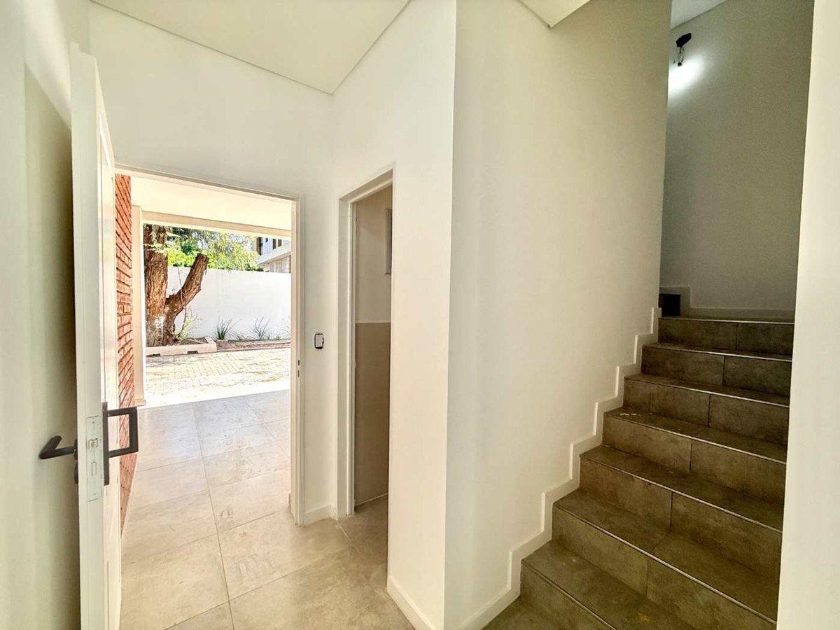 Foto de ALQUILER TRIPLEX 4 AMB PARQUE COCHERA DOBLE, imagen 4