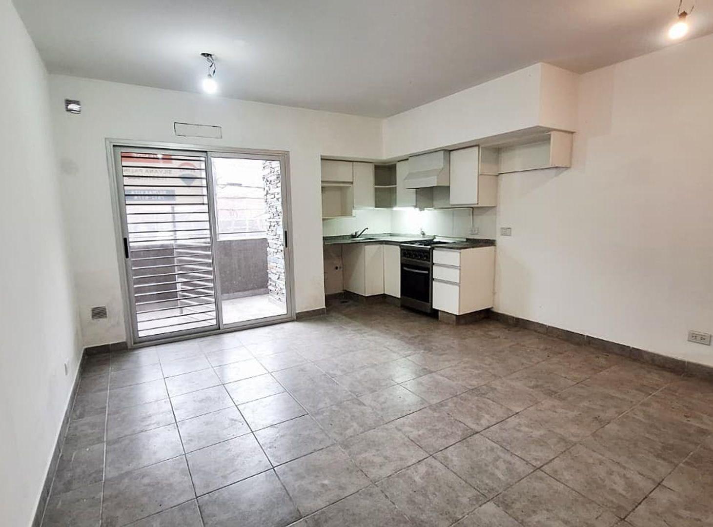 Foto de VENTA MONOAMBIENTE BALCON AL FRENTE HAEDO NORTE, imagen 5
