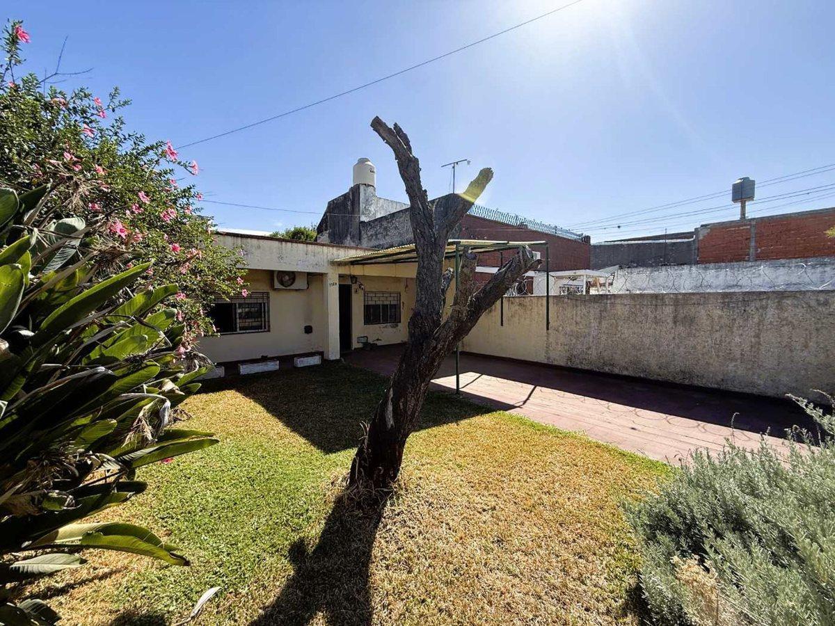Foto de Casa 3 ambientes en venta, Merlo, imagen 1