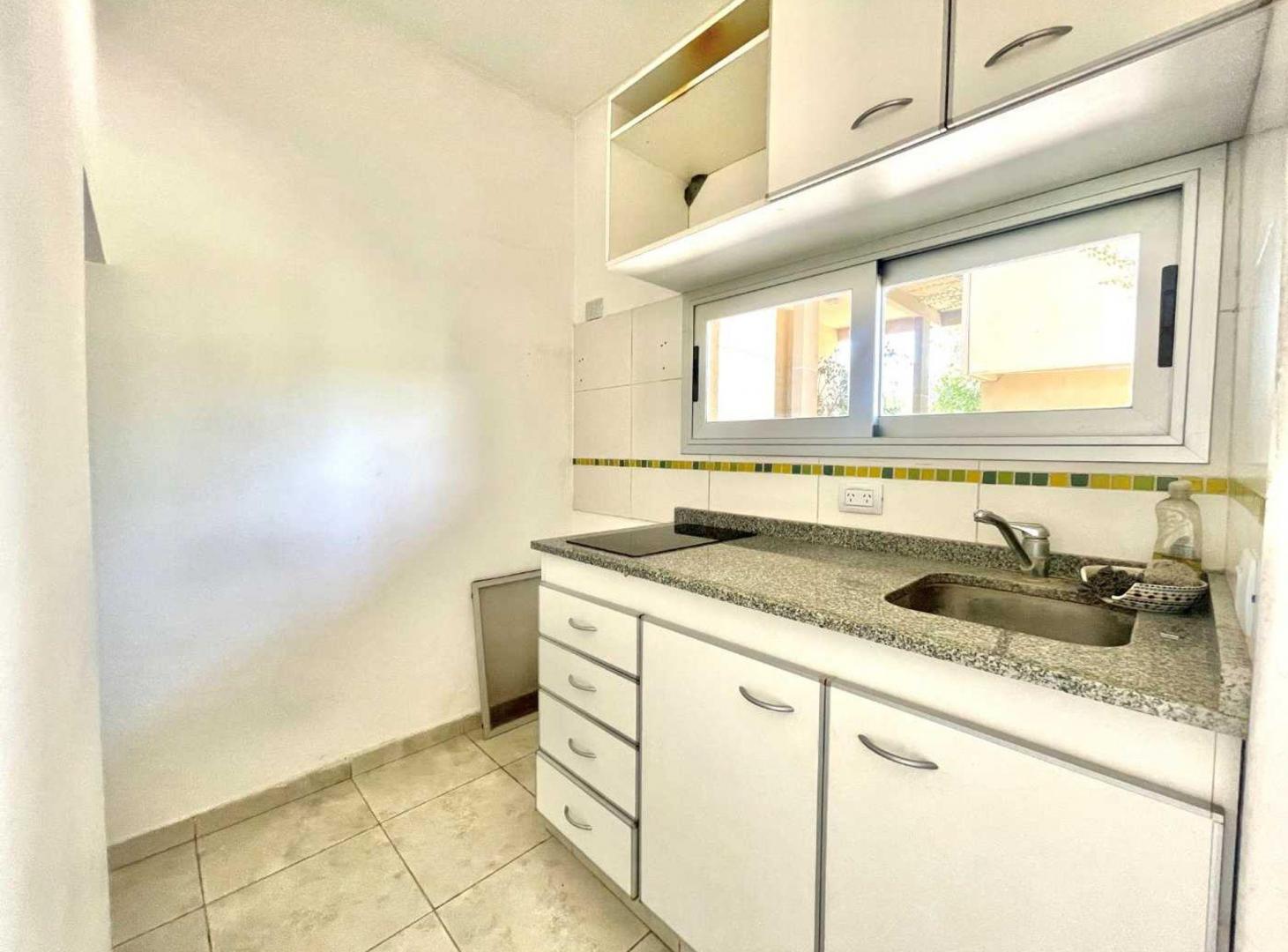 Foto de VENTA DUPLEX TERRAZA PROPIA MORENO APTO CREDITO, imagen 1