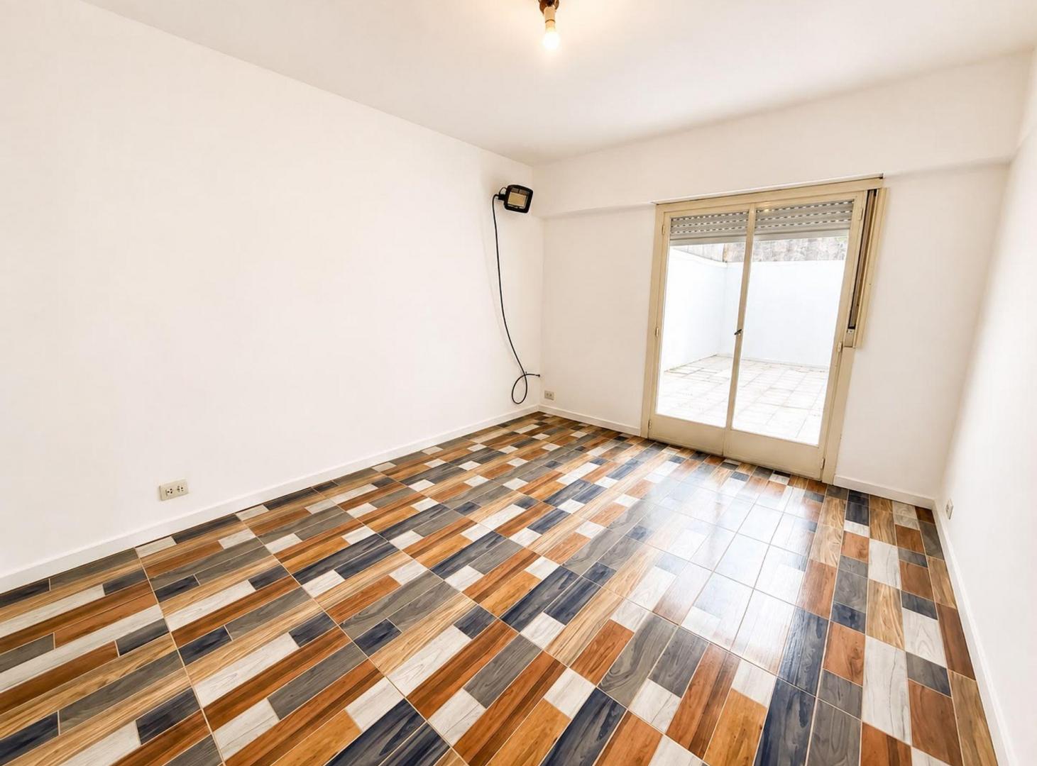 Foto de ALQUILER DEPTO. 2 AMB C/PATIO - V. ORTÚZAR, imagen 4