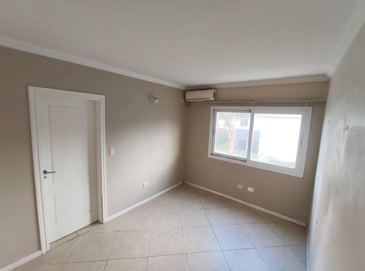 Foto de CASA EN VENTA EN COUNTRY LOS ALTOS DEL SOL, imagen 3