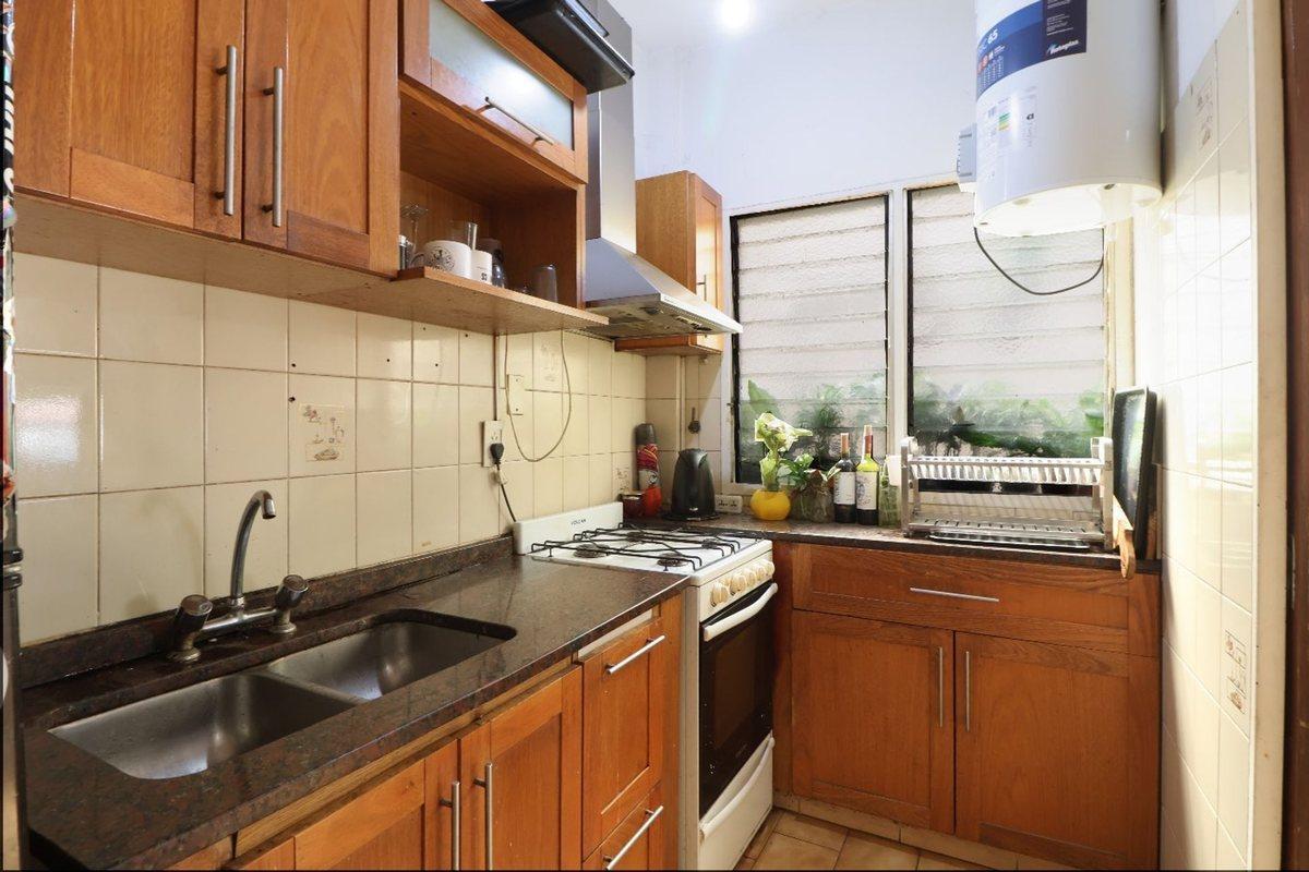 Foto de Venta PH Tipo Casa 4 Amb Terraza Cochera Palomar, imagen 3
