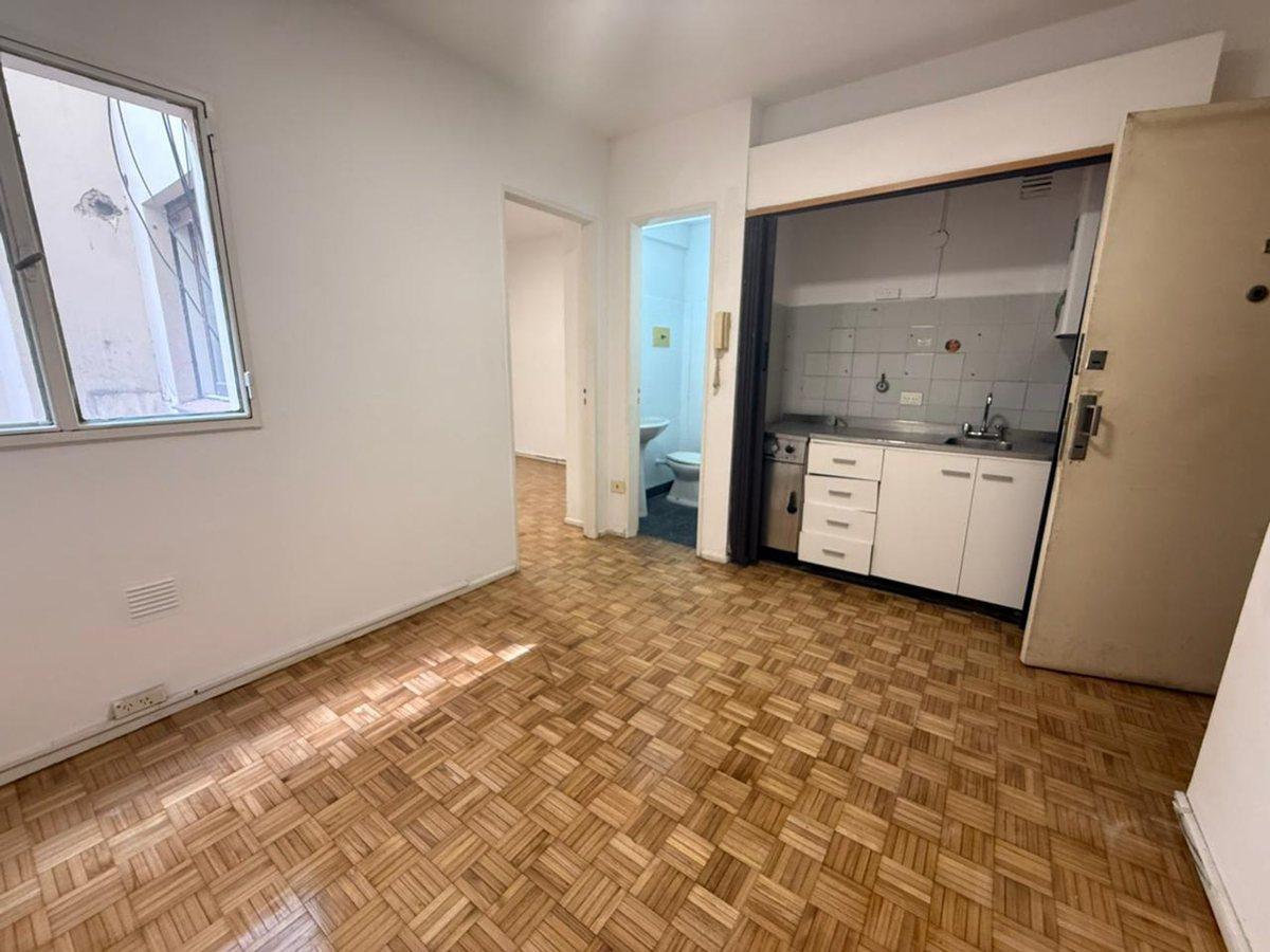 Foto de VENTA DEPTO 2 AMB - BALVANERA, imagen 1