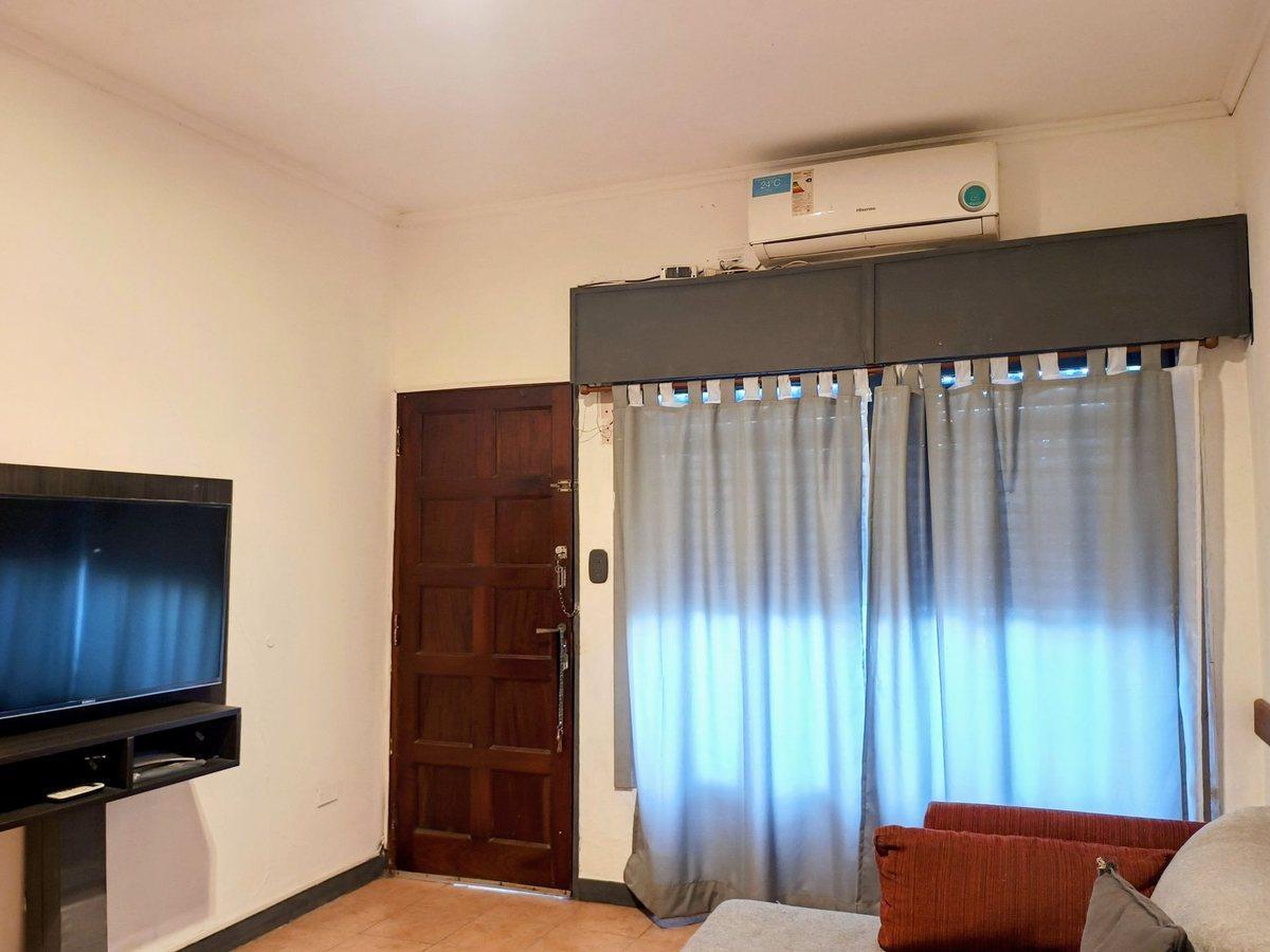 Foto de DOS CASAS ENLOTE PROPIO, VENTA EN ITUZAINGO NORTE, imagen 2