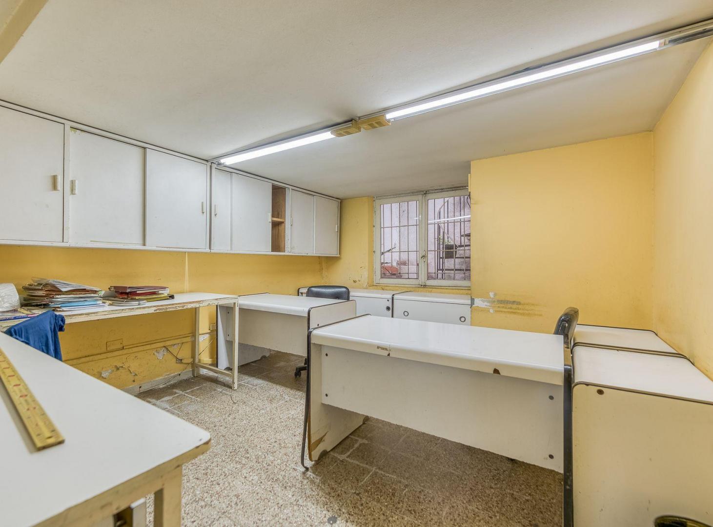 Foto de VENTA LOCAL OFICINA 540M2 TOTALES EN VILLA CRESPO, imagen 5