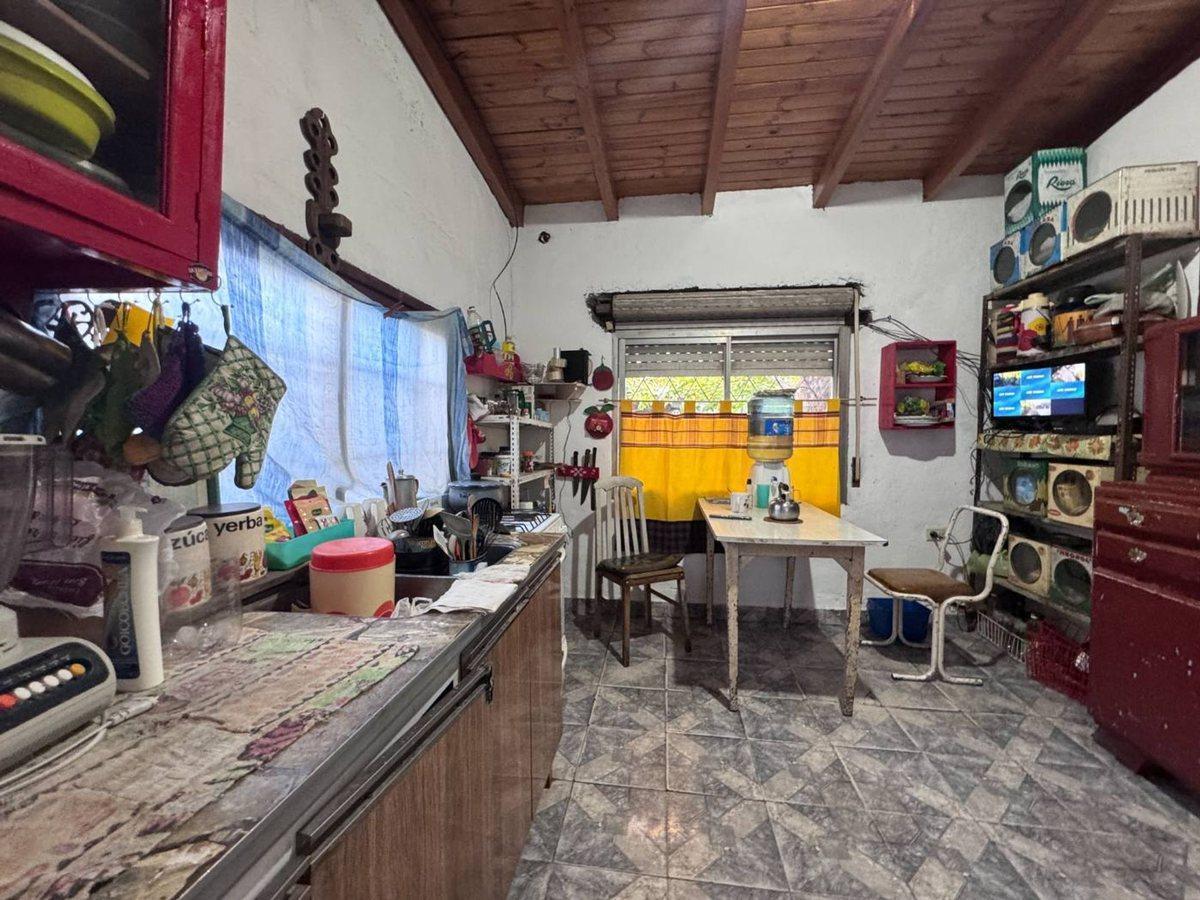 Foto de VENTA CASA 3 AMB PARQUE GALPON CASTELAR SUR, imagen 5