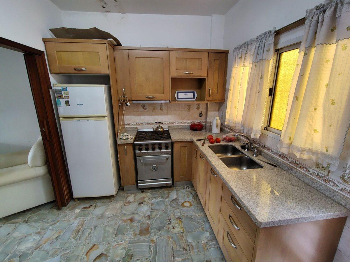 Foto de VENTA Casa 4Amb c/Galpón y Terraza - B Aeronáutico, imagen 5