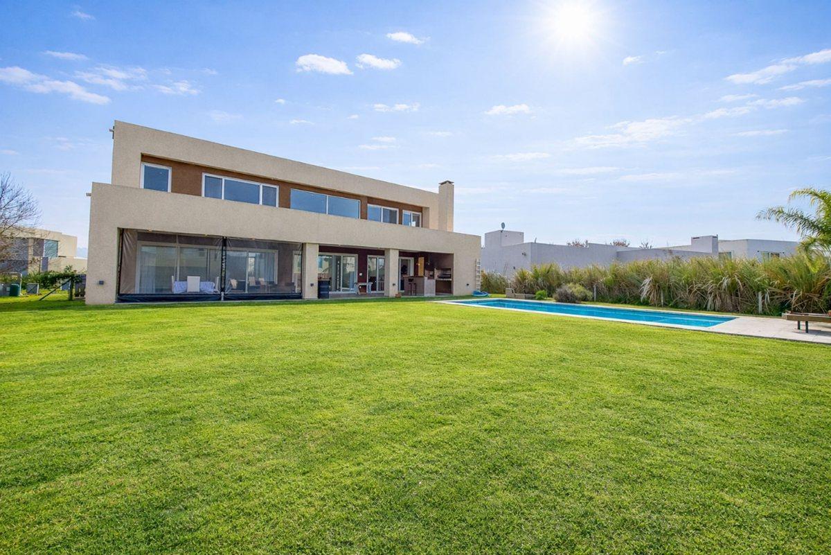 Foto de VENTA CASA 5 AMB PREMIUM TERRAVISTA GRAL RODRIGUEZ, imagen 5