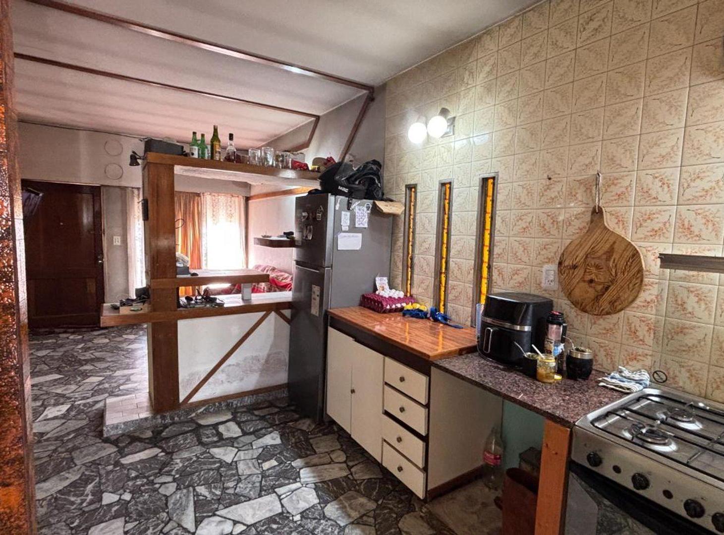 Foto de CASA EN VENTA 3 AMBIENTES CON COCHERA EN MERLO, imagen 3