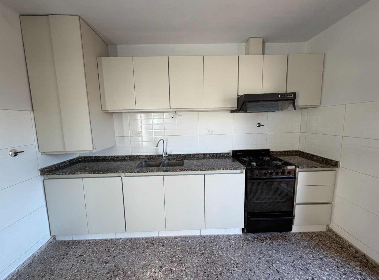 Foto de ALQUILER PH 3 AMBIENTES CON TERRAZA Y BALCON PADUA, imagen 1