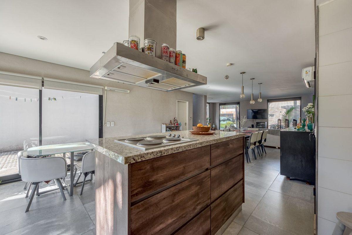 Foto de VENTA CASA CONDOMINIO CERRADO PARQUE LELOIR, imagen 1