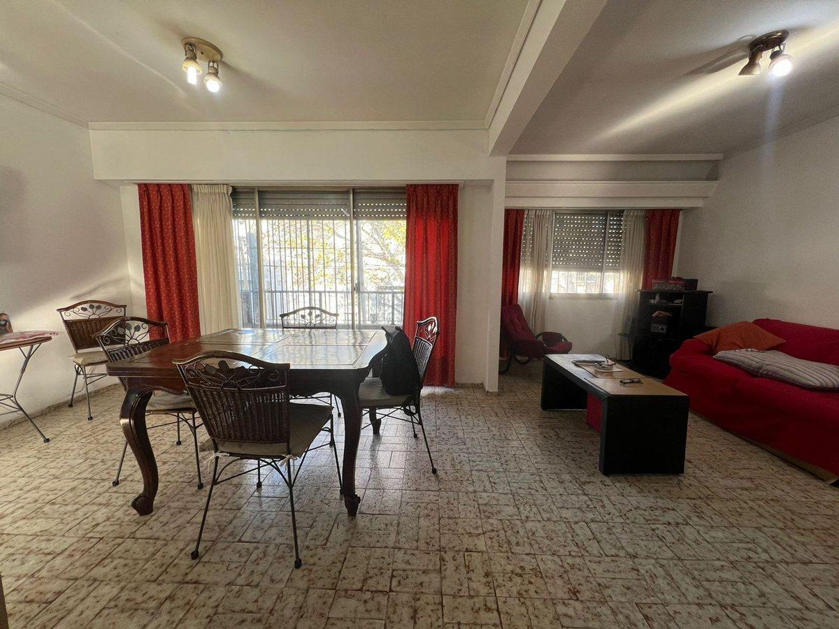 Foto de VENTA PH 4 AMB C/BALCóN Y TERRAZA SAN JUSTO, imagen 4