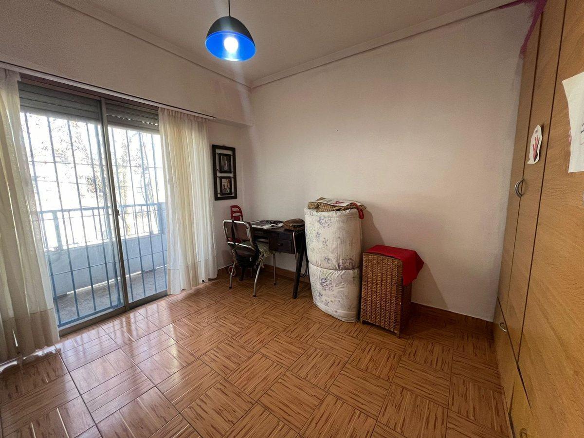 Foto de VENTA PH 4 AMB C/BALCóN Y TERRAZA SAN JUSTO, imagen 3