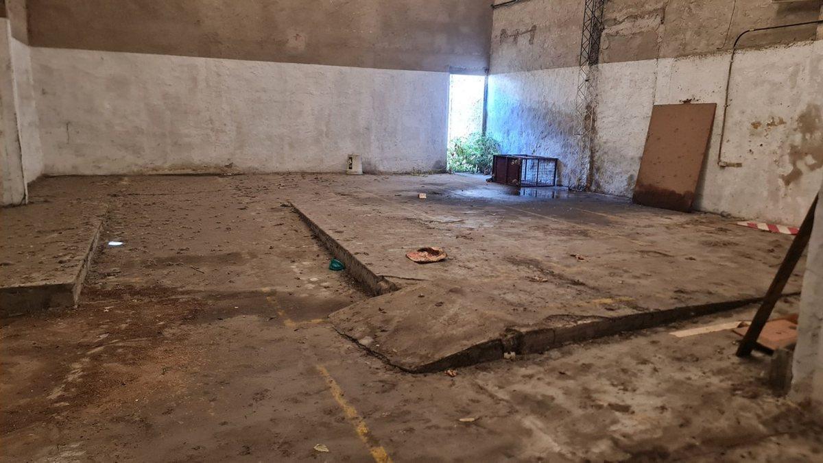 Foto de VENTA LOTE 407 M2 O GALPON DEPOSITO MORON CENTRO, imagen 5