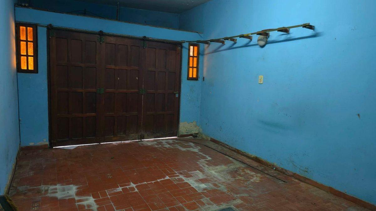 Foto de VENTA- CASA 3AMB. C/COCHERA +DEPTO 3AMB.- R. MEJÍA, imagen 3