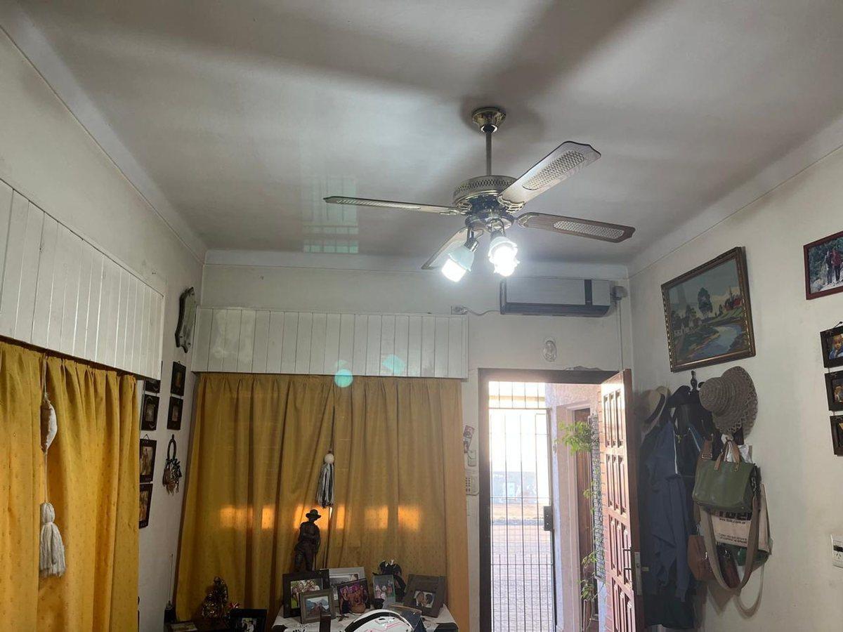 Foto de VENTA LOCAL + CASA EN GENERAL RODRIGUEZ CENTRO, imagen 2