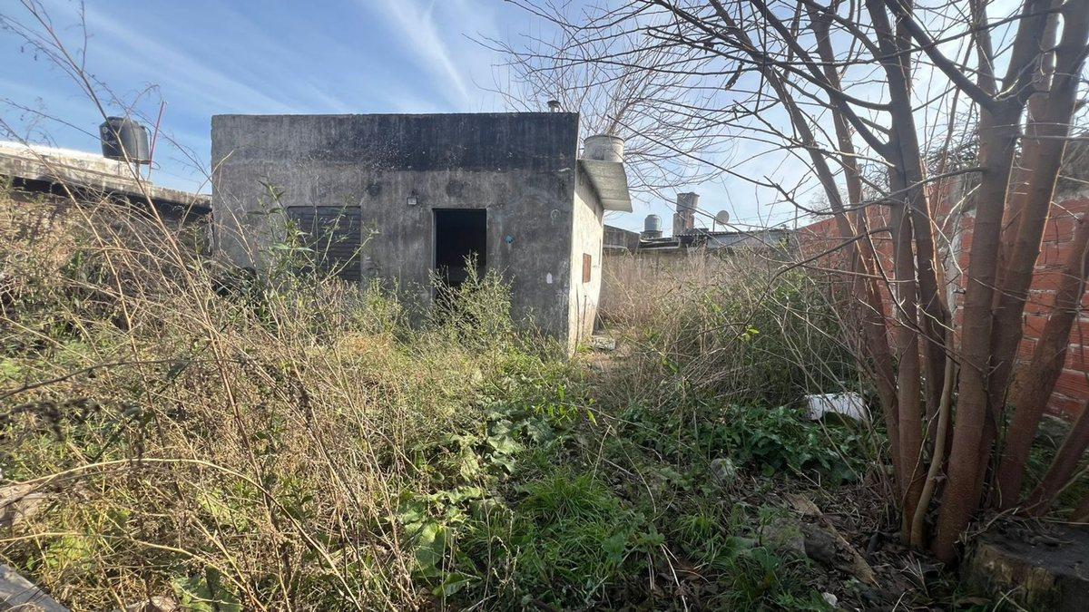 Foto de VENTA CASA A RECICLAR - GRAL. RODRIGUEZ, imagen 1