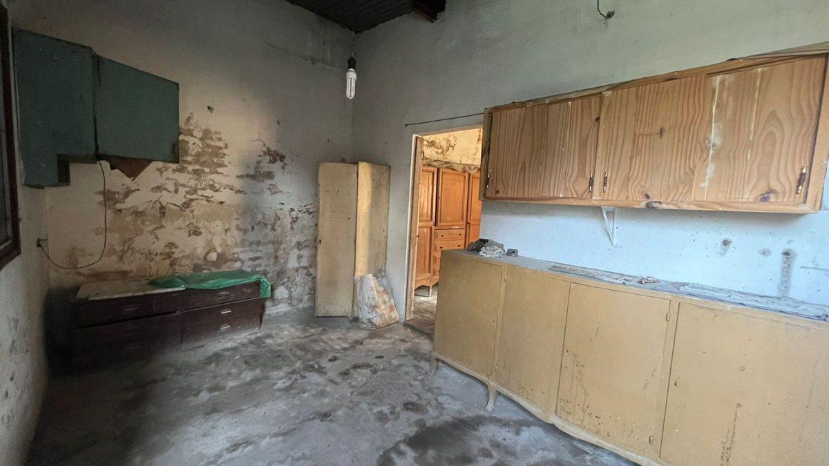 Foto de VENTA CASA A RECICLAR - GRAL. RODRIGUEZ, imagen 5