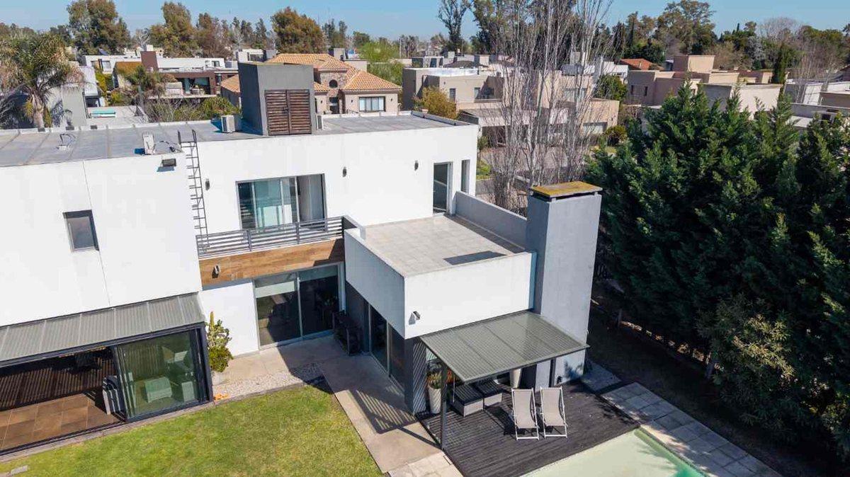 Foto de VENTA CASA 4 AMBIENTES BARRIO PRIVADO WESTON, imagen 1